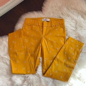 Old Navy Daisy Pixie Pants